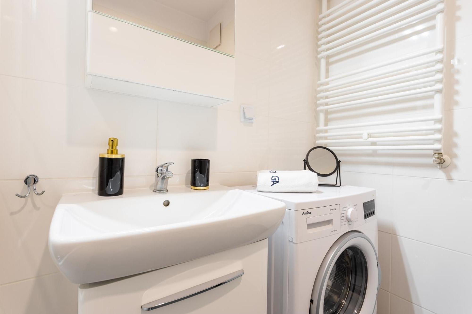 Urban Chic - Pereca - Rondo Onz - Luxury Warsaw Stays - 14 People Экстерьер фото