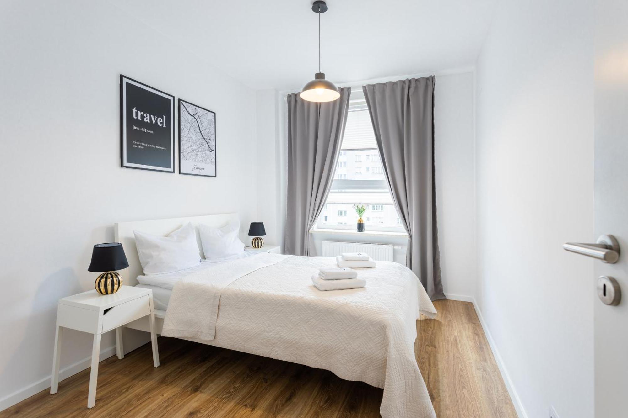 Urban Chic - Pereca - Rondo Onz - Luxury Warsaw Stays - 14 People Экстерьер фото